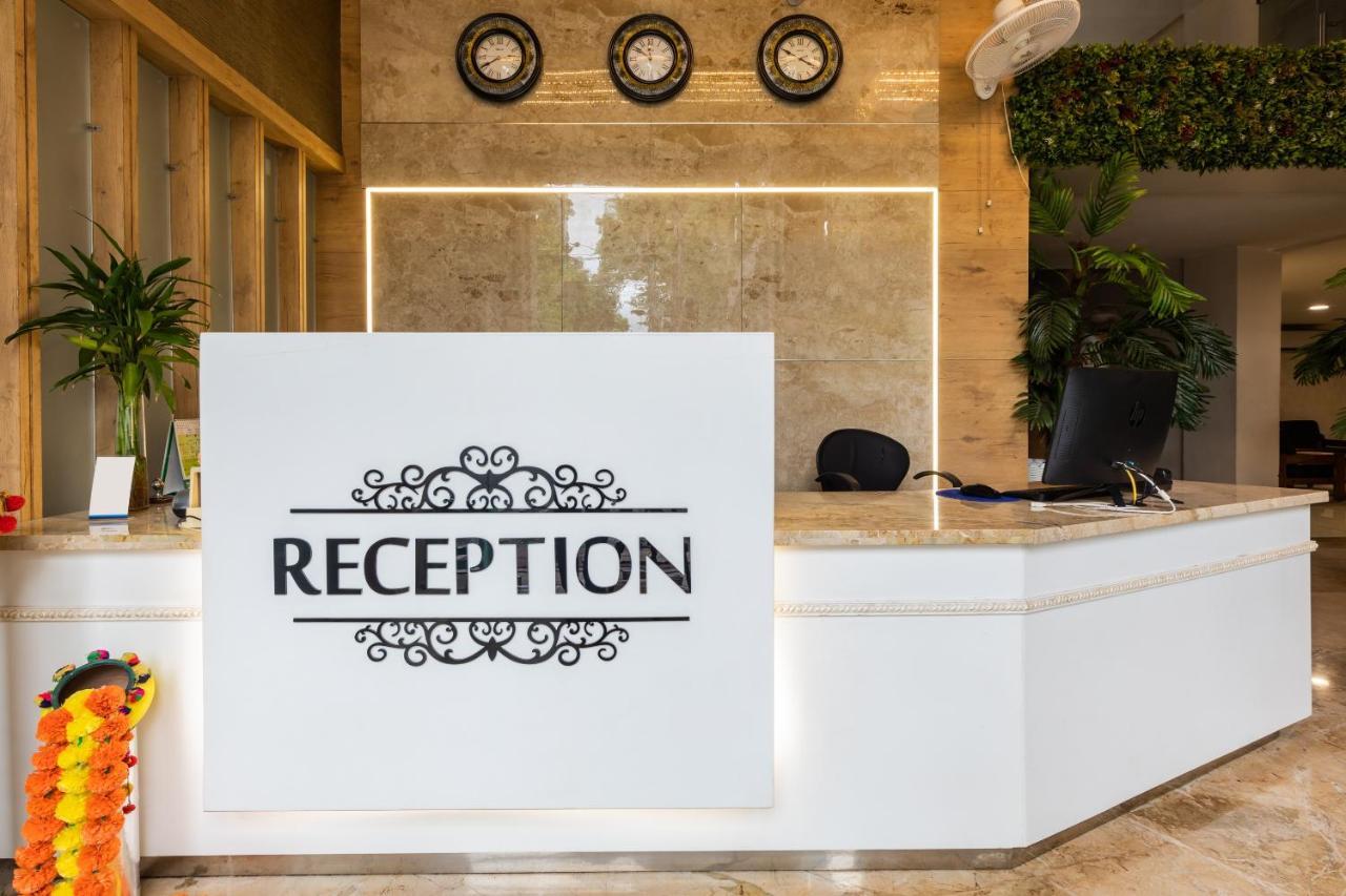 Capital O 47403 Hotel Manjeet Bhopal Luaran gambar