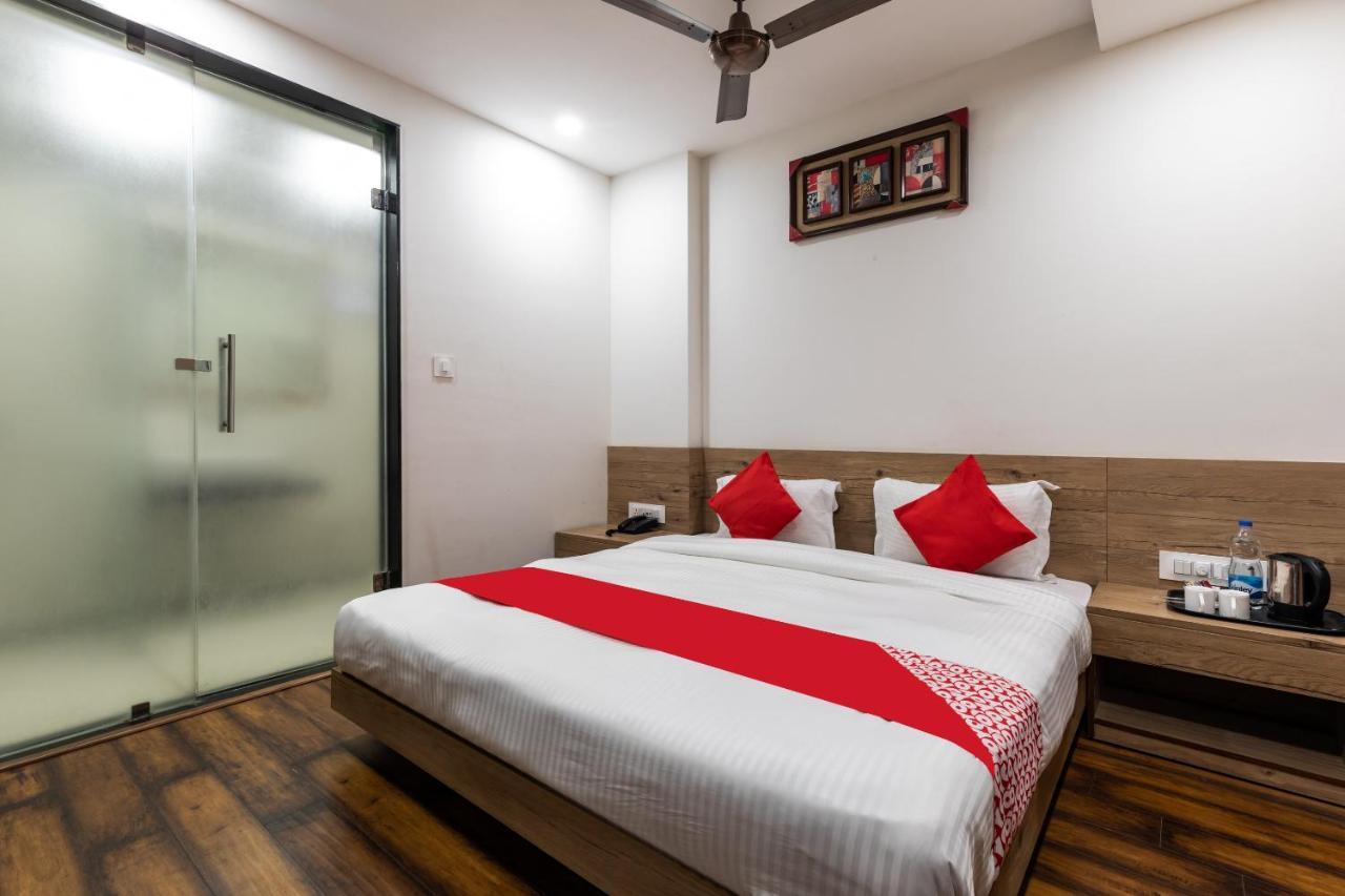 Capital O 47403 Hotel Manjeet Bhopal Luaran gambar